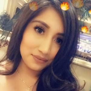 Meet your Posher, Miriam